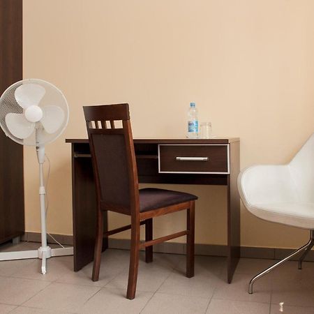 Da Massimiliano Aparthotel Βρότσλαβ Εξωτερικό φωτογραφία