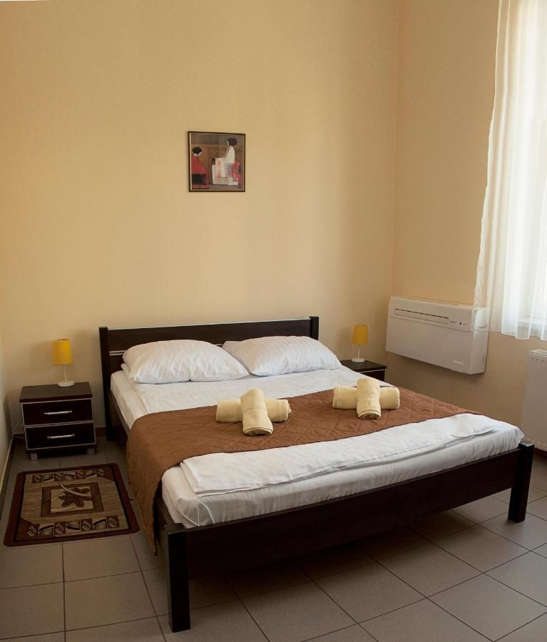 Da Massimiliano Aparthotel Βρότσλαβ Εξωτερικό φωτογραφία